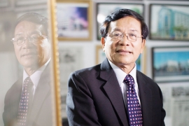 Bác sĩ Nguyễn Hữu Tùng: 'Có một đội quân không bao giờ chịu khuất phục'